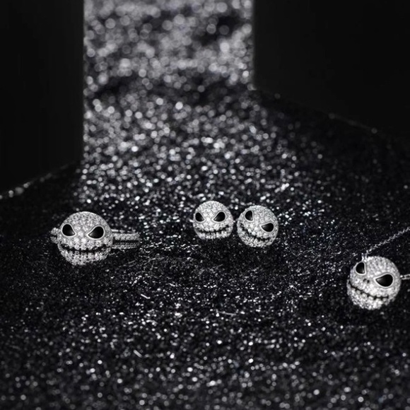 🌟HOST PICK🌟Nightmare before Christmas set - Picture 2 of 13